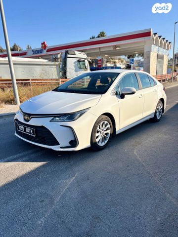 מודעת רכב טויוטה קורולה 1