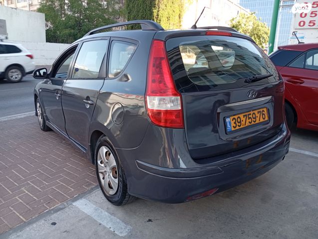 יונדאי i30