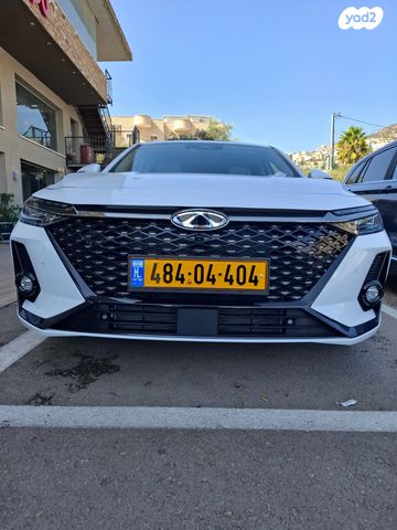 צ׳רי אריזו 8