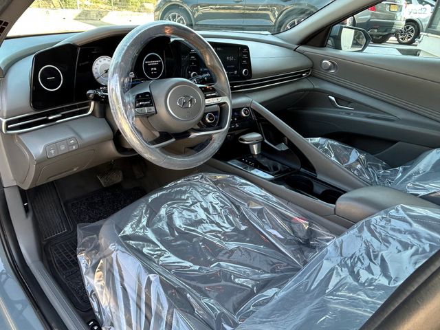 יונדאי אלנטרה