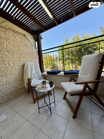 דירה, יהושע ברוכי 12, גילה, ירושלים