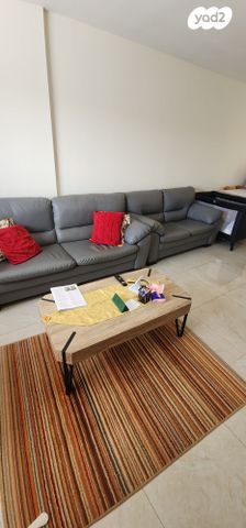 דירה, שדרות מנחם בגין 19, נווה דקלים, אשקלון