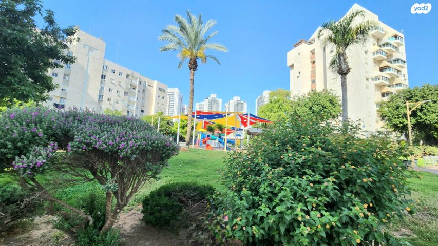 דירה, אהרון בוגנים 4, נאות שמיר, רמלה