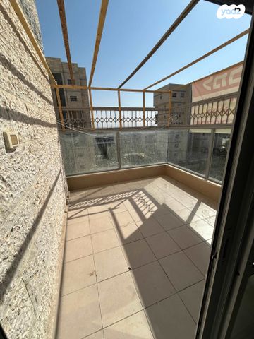 דירה, קטיף 8, נתיבות מערב, נתיבות