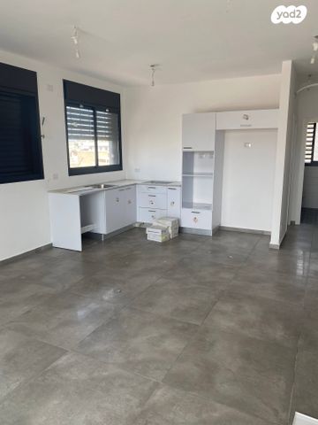 דירה, החי"ל 35, נגבה, רמת גן