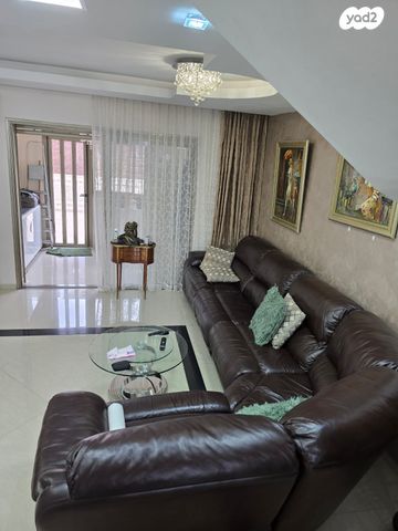 בית פרטי/ קוטג', שדרות מנחם בגין 53, נווה סביון, אור יהודה