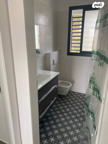 דירה, החי"ל 35, נגבה, רמת גן