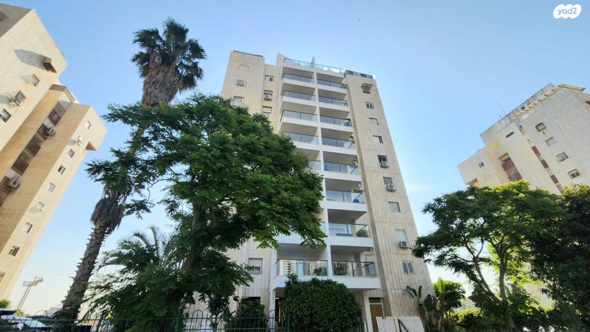 דירה, אהרון בוגנים 4, נאות שמיר, רמלה