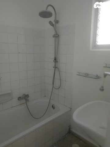 דירה, אדם 1, ארמון הנציב, תלפיות מזרח, ירושלים