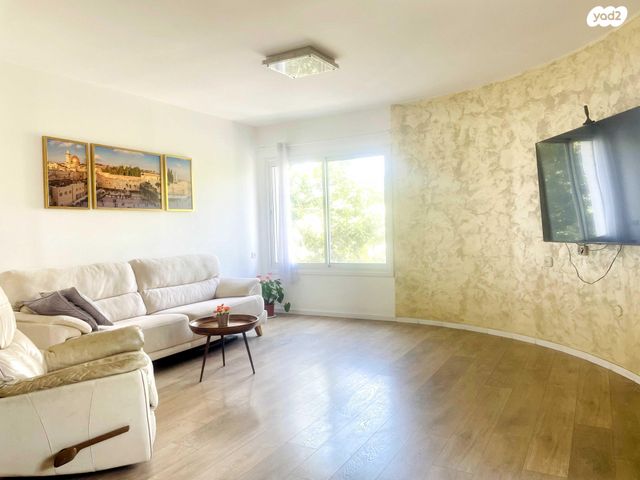 דירה, עמק דותן 21, הנחלים, מודיעין מכבים רעות