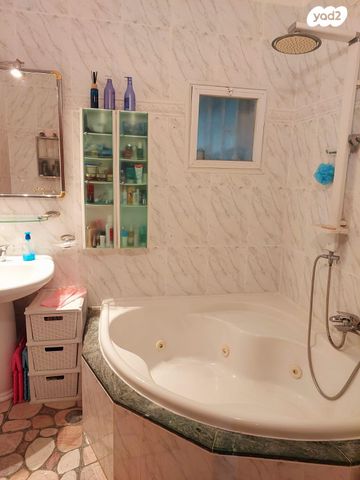 דירת גן, יקינטון 1, הר יונה, נצרת עילית / נוף הגליל