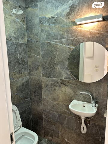 דירת גן, שושנה דמארי 22, קרית האמנים, מצליח, רמלה