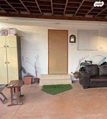 שדרות מנחם בגין 49