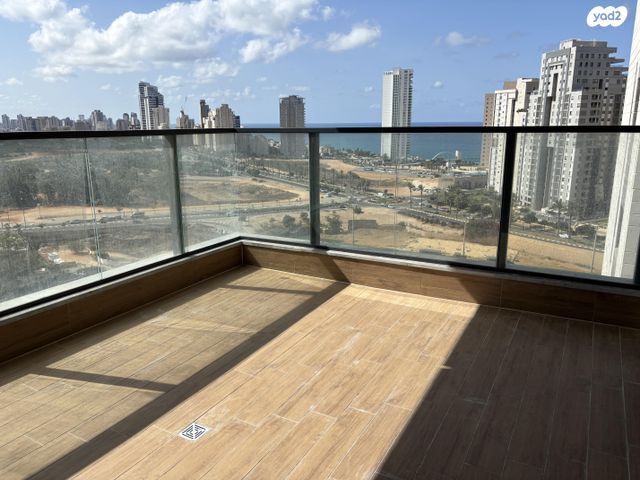 אמנון ליפקין שחק 4