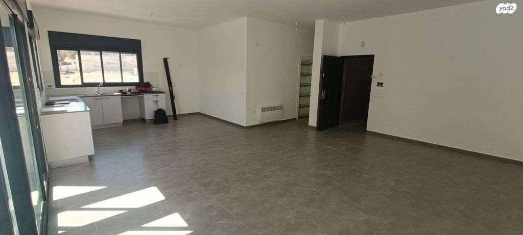 גג/ פנטהאוז, יצחק ארנסט נבנצל 1, מורדות ארנונה, ירושלים