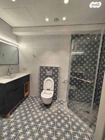 דירה, נס לגויים 15, מכללת תל אביב יפו, דקר, תל אביב יפו