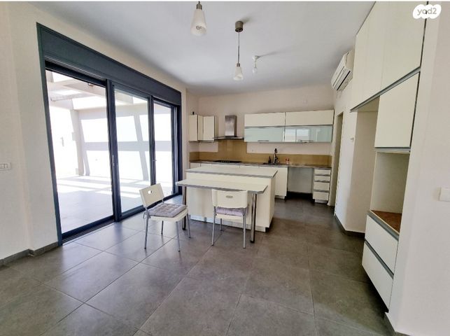 בית פרטי/ קוטג', השיקמה 9, שאר העיר, אבן יהודה