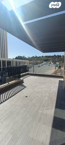 גג/ פנטהאוז, יצחק ארנסט נבנצל 1, מורדות ארנונה, ירושלים