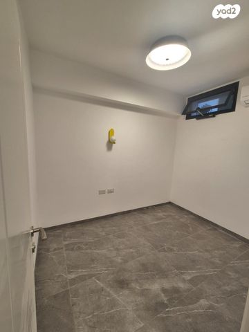 דירה, נס לגויים 15, מכללת תל אביב יפו, דקר, תל אביב יפו