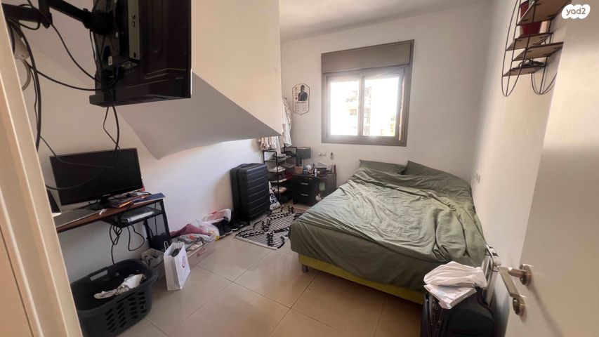 גג/ פנטהאוז, איסר יהודה אונטרמן 31, כפיר, נווה כפיר, תל אביב יפו