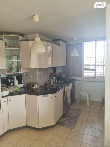 דירה, יחזקאל 7, קפלן, בנה ביתך, כפר סבא