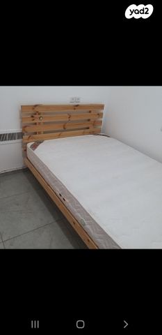 בית פרטי/ קוטג', צבי ש"ץ 57, גרין ועם, חולון