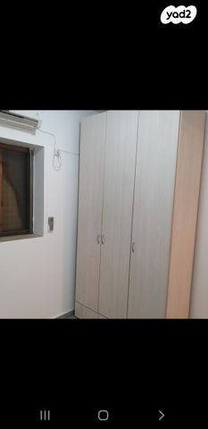 בית פרטי/ קוטג', צבי ש"ץ 57, גרין ועם, חולון