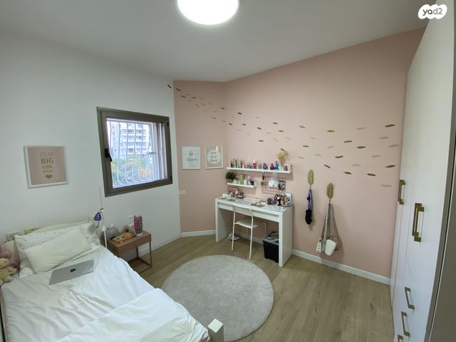 דירה, שמעון בן צבי 38, שטח 9, גבעתיים