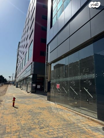 חנויות/ שטח מסחרי, הבורסקאי 1, פארק עסקים ירקון / אזור תעשיה סגולה, פתח תקווה