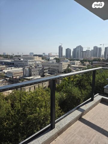 דירה, האורגים 22, הנביאים, בת ים