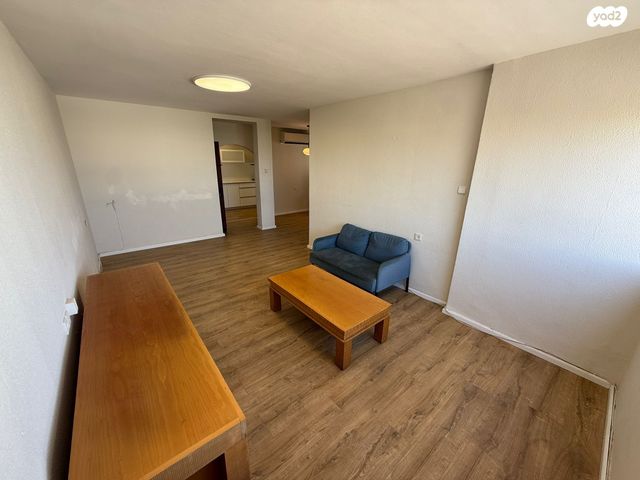 דירה, שדרות משה שרת 81, קרית ים ב', קרית ים