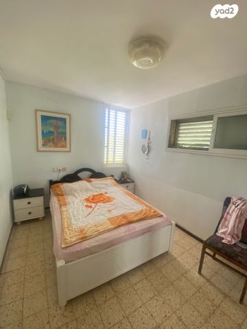 דירה, שדרות ששת הימים 1, תל אביב יפו