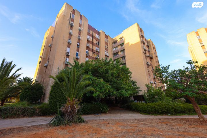 דירה, שדרות גולדה מאיר 10, קרית נורדאו, נתניה