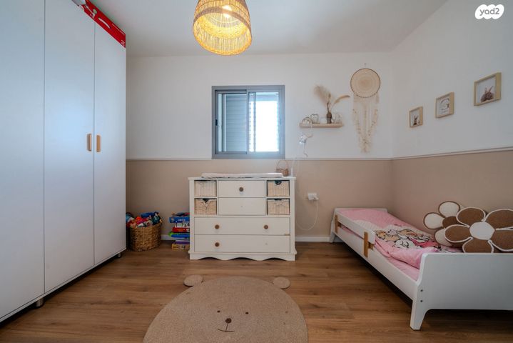 דירה, הקהילה 30, בצוותא, חריש