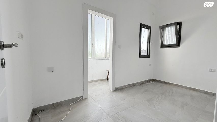 דירה, ארלוזורוב 73, הדר עליון, חיפה