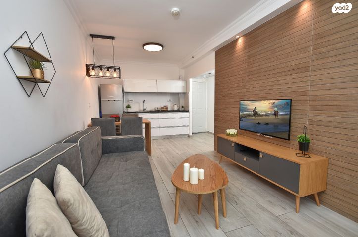 תיירות ונופש, גדוד ברק 17, העיר העתיקה, טבריה