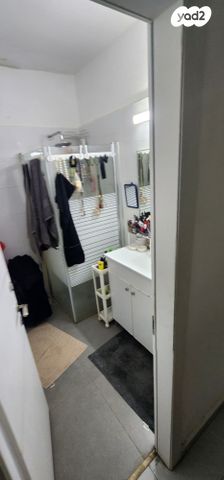 דירה, ז'בוטינסקי, עצמאות יוספטל, בת ים