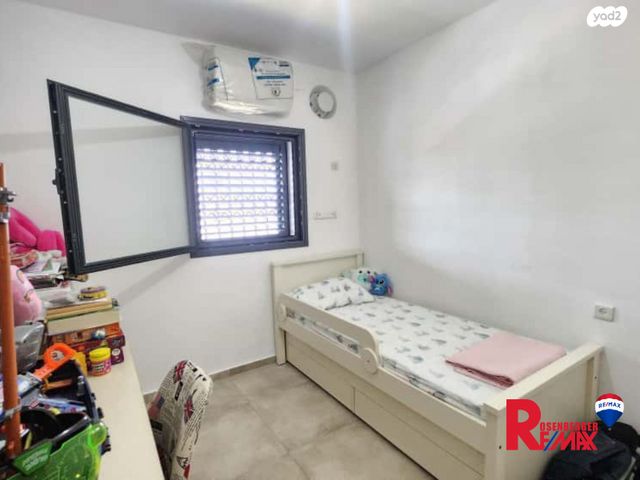 דירה, אורנה פורת 4, הרקפות, ראשון לציון