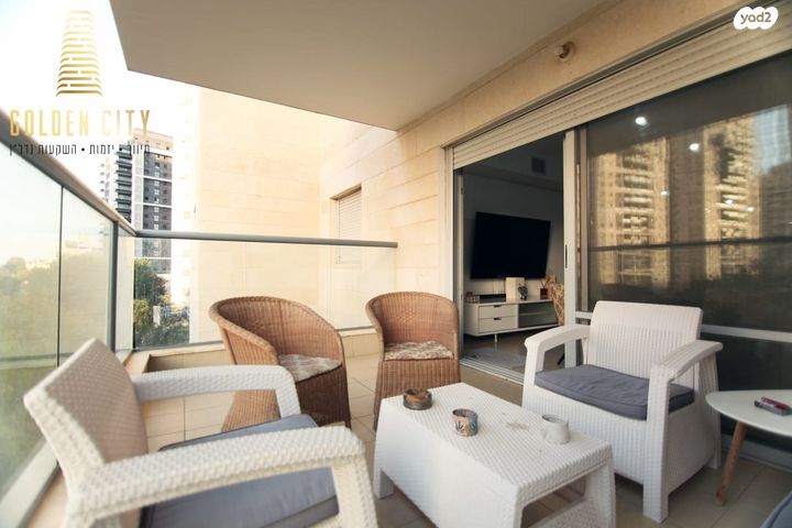 דירה, דרך הפארק 25, קרית השרון, נתניה