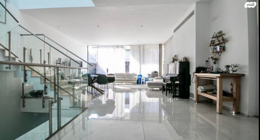 בית פרטי/ קוטג', געש