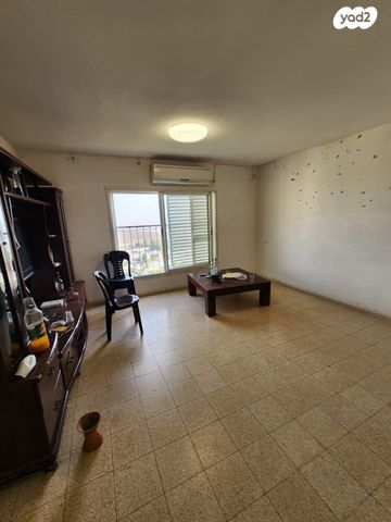 דירה, החצב, רמות יצחק, נשר