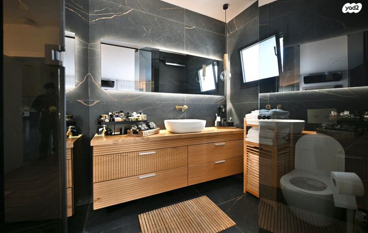 בית פרטי/ קוטג', טיילת חתני פרס נובל, קרית חתני פרס נובל, ראשון לציון