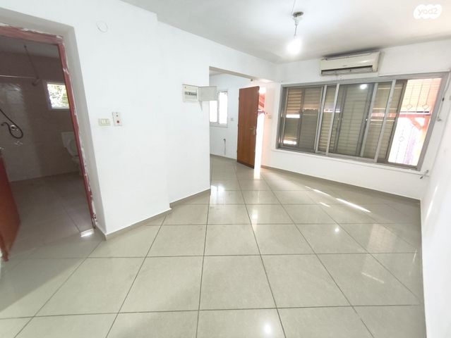 דירת גן, שכון עובדים, עפולה