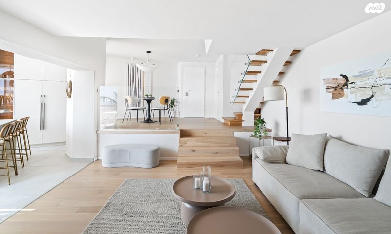 דירה, אלי לנדאו, הרצליה פיתוח, הרצליה