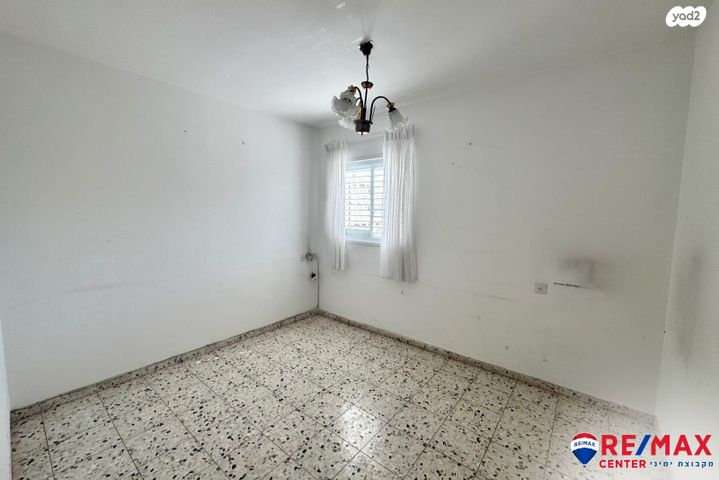 דירה, הבנים, תל גיבורים, חולון