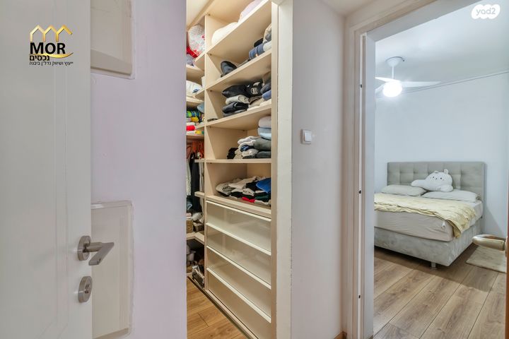 דירה, נווה אילן - אזרחי, יבנה