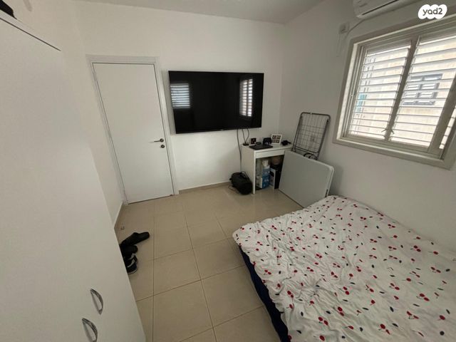 דירה, הרב קפאח 18, גרין ועם, חולון