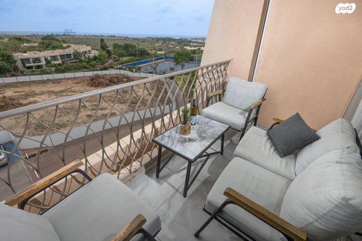 דירה, נאות גולף, נאות גולף, קיסריה