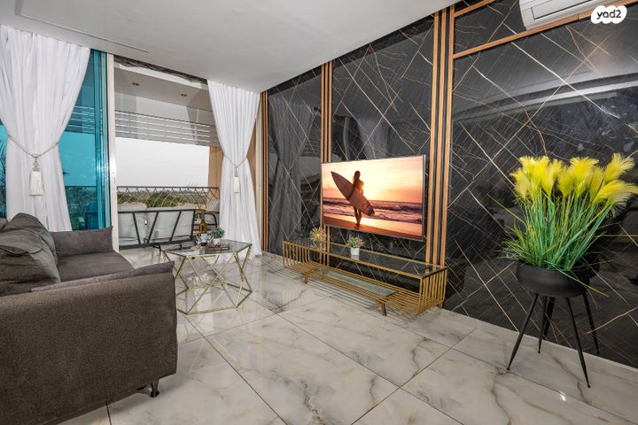 דירה, נאות גולף, נאות גולף, קיסריה