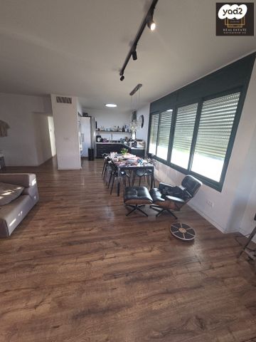 נווה אביבים